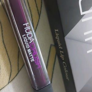 Huda Crush Liquid Lipstick 💄 😍