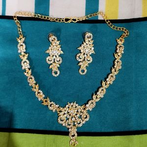 Gold Plated Jewel Set