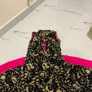 Straight Kurta With Pink Border Line