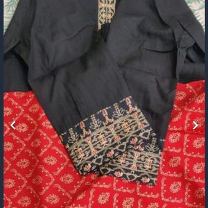 Bunai Branded Black Kurta Set With Red Dupatta