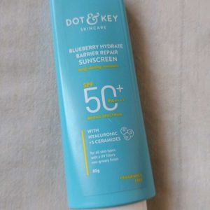 BlueBerry Hydrate Barrier Repair Sunscreen