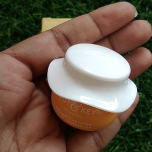 Dot & Key Vitamin C +E Super Bright Moisturizer