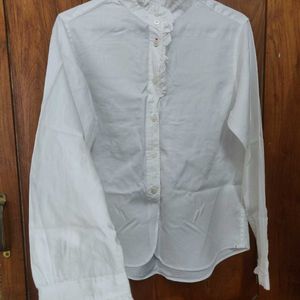 White Uniqlo Ruffled shirt