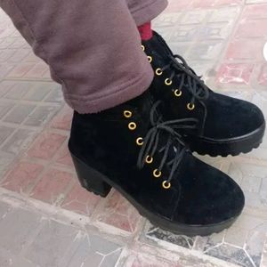 Women's Boots