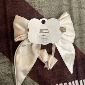 Cute Beige Hair Bow