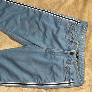 Nuon Light Blue Jeans