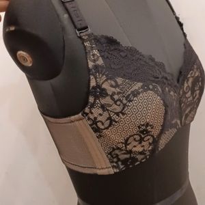 Lace And Fabric Underwired Bra..34C