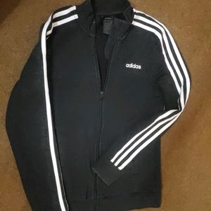 I Am Selling My Clothes