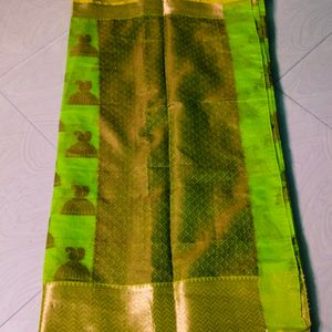 Green Colour Cotton Blend Pattu Border Saree