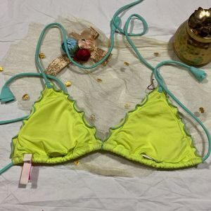 Victoria Secret Bikini Top Size M