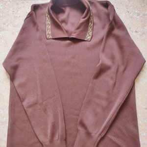 Sweatshirt With Collar