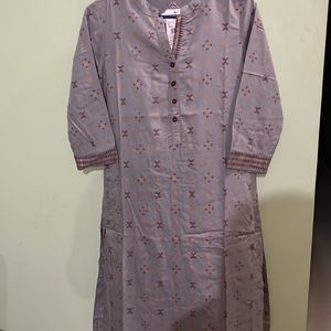 Combo Offer 2 Kurtis With Two Scrunchies