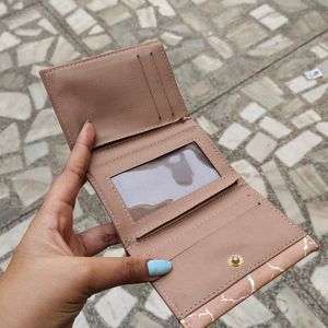 Baggit Holographic Wallet