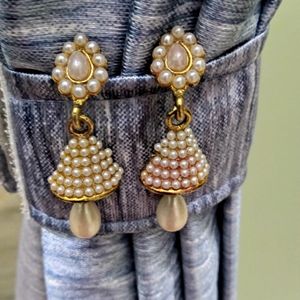 Very Elegant Jhumkas with White Pearl 🌼