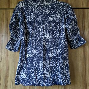 Blue Printed Shrug with puff Sleeves