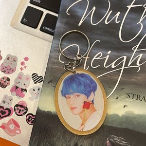 BTS TAEHYUNG/V KEYCHAIN