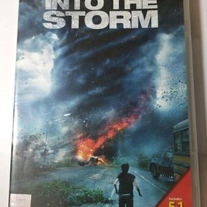 INTO THE STORM (2014) HD DVD