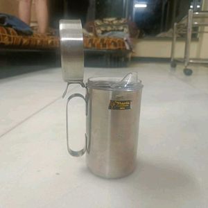 Oil dispenser