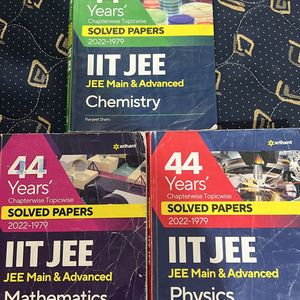 Arihant IIT-JEE 44 Years Solved Papers Pcm