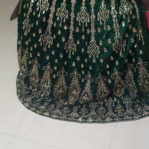 Very beautiful bottle green, western❤️ gown