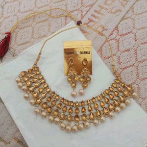 Cream Pearl Jewellery Set