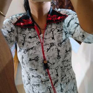 Kurti Sale.