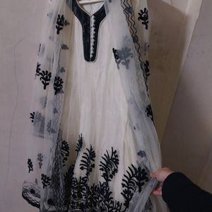 Kashmiri Work Anarkali