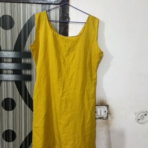 Used Sleeveless Kurta