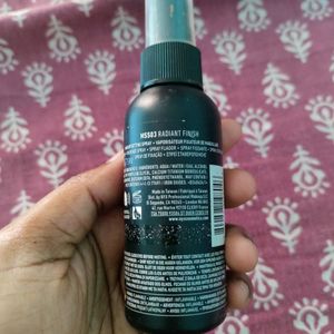 Long Lasting Makeup Setting Spray