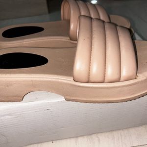 Nude Slippers