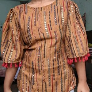 Woven Pattern Top with Flared Sleeves