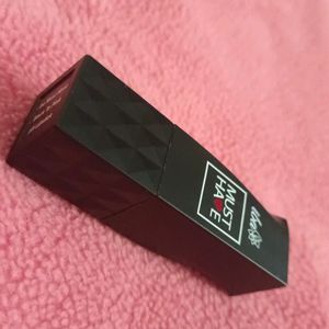 Iba Must Have Black To Pink pH Lipstick