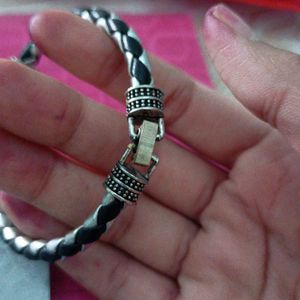 Shiv Bracelet