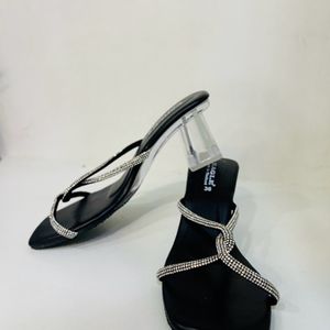 black gorgeous footwear