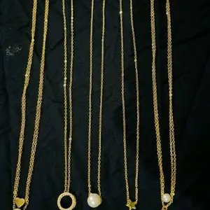 Pack Of 5 Necklace+ Freebies