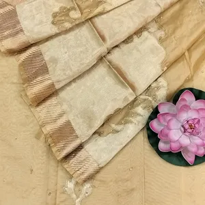 Golden Banarasi Silk Saree🌼