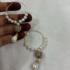 Moti Earring