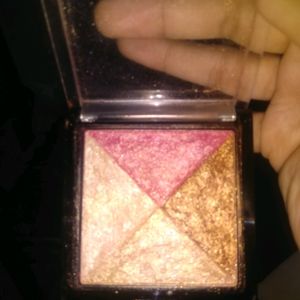 Blusher Highlighter Swiss Beauty