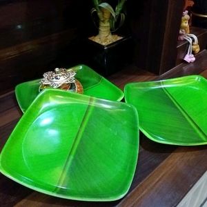 🆕️ Set Of 3 Banana Leaf Pattern Melamine Plates - Small