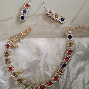 Multi Colour Chocker