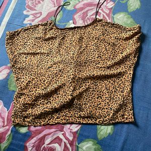 Chetha Printed H&M Crop Top