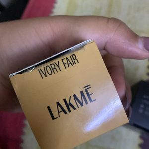 Lakme Absolute Mousse