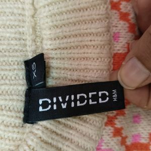 H & M -White Sweater with Playful Pink and Orange