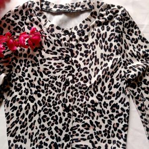 Urbanic Leopard Crop Top