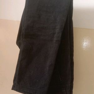 Trendy Black Jean