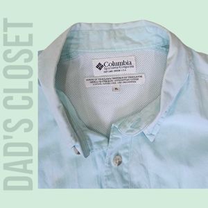 Columbia half-sleeve shirt in vibrant cyan, XL