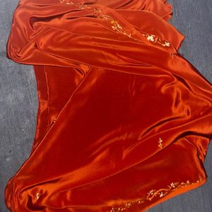 crepe saree with blouse