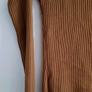 Russet Brown Pullover (M)