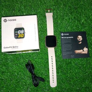 Noise Colorfit Qube Smart Watch