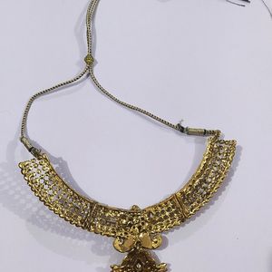 Gold-plated NECKLACE